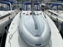 Oceanis 40.1 in Sardinia / Portisco / Cala dei Sardi thumbnail 19