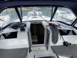 Oceanis 40.1 in Sardinia / Portisco / Cala dei Sardi thumbnail 22
