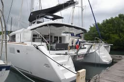 Lagoon 450 in Martinique / Le Marin thumbnail 4