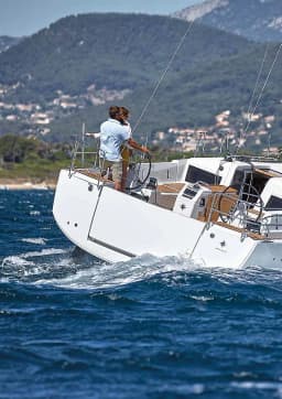 Sun Odyssey 410 in Sicily / Capo d'Orlando Marina thumbnail 11