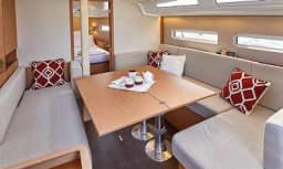 Sun Odyssey 410 in Sicily / Capo d'Orlando Marina thumbnail 15