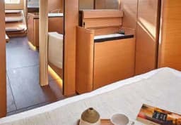 Sun Odyssey 410 in Sicily / Capo d'Orlando Marina thumbnail 18