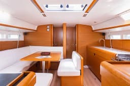 Sun Odyssey 440 in Lefkada / D-Marin Marina Lefkas thumbnail 13