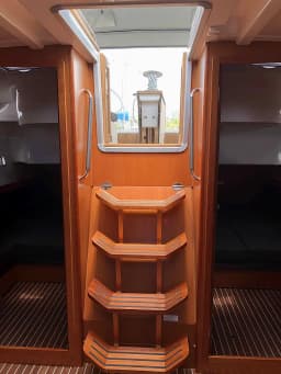 Bavaria Cruiser 51 in Lefkada / D-Marin Marina Lefkas thumbnail 5