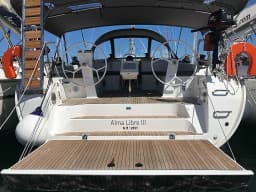 Bavaria Cruiser 51 in Lefkada / D-Marin Marina Lefkas thumbnail 7