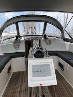 Bavaria Cruiser 51 in Lefkada / D-Marin Marina Lefkas thumbnail 8