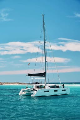 Lagoon 46 in Ibiza / Sant Antoni de Portmany Port thumbnail 11