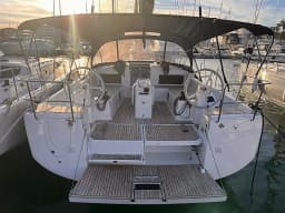 Sun Odyssey 490 in Sardinia / Portisco / Marina di Portisco thumbnail 7