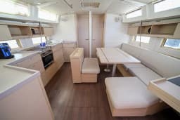 Oceanis 46.1 in Sardinia / Olbia / Marina di Olbia thumbnail 12