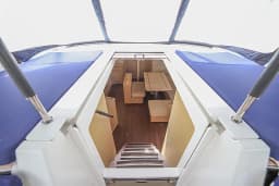 Oceanis 46.1 in Sardinia / Olbia / Marina di Olbia thumbnail 17