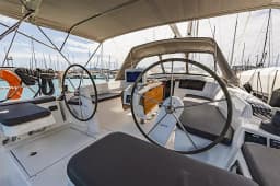 Hanse 418 in Lefkada / Port of Lefkas thumbnail 6