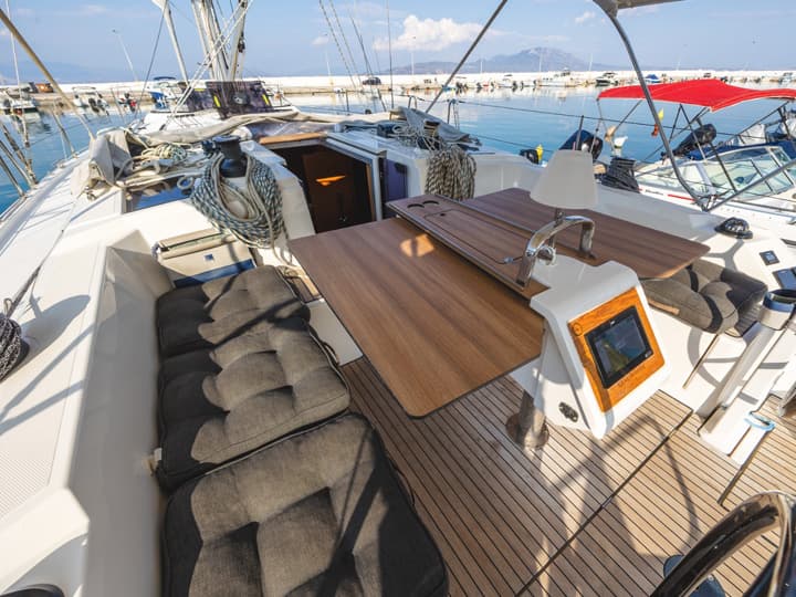 Bavaria C42 in Kiato - Photo 4