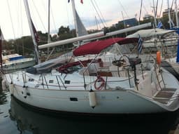 Oceanis 411 in Athens / Alimos Marina thumbnail 13