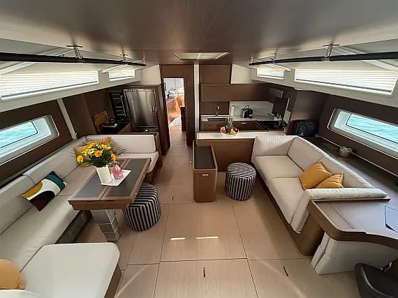 Oceanis 60 in Seget Donji / Marina Baotić - Photo 3