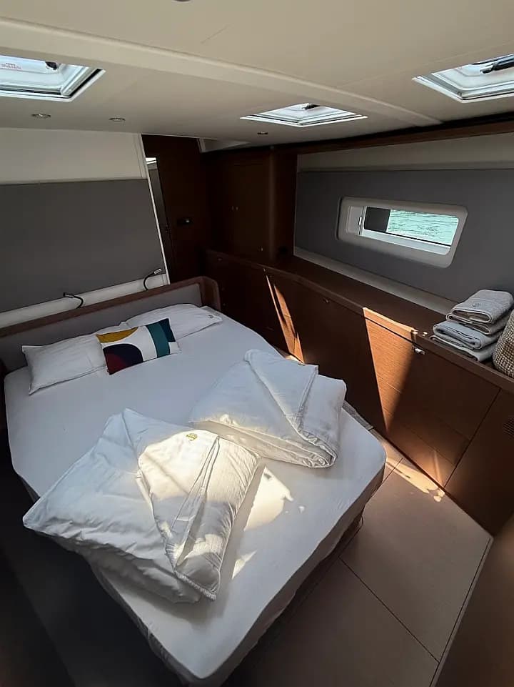 Oceanis 60 in Seget Donji / Marina Baotić - Photo 5