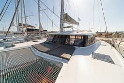 Lucia 40 in Rhodes New Marina thumbnail 19