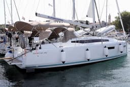 Sun Odyssey 380 in Pula / ACI Marina Pula thumbnail 6
