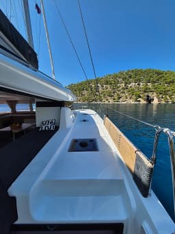 Lagoon 43 in Seget Donji / Marina Baotić thumbnail 11