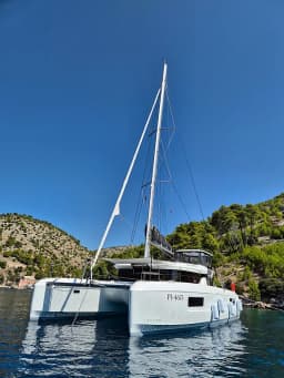 Lagoon 43 in Seget Donji / Marina Baotić thumbnail 14