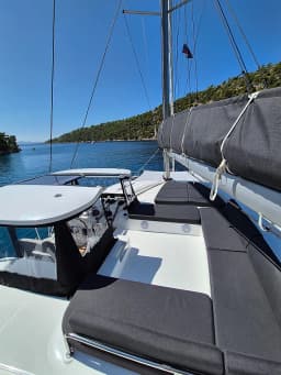 Lagoon 43 in Seget Donji / Marina Baotić thumbnail 17