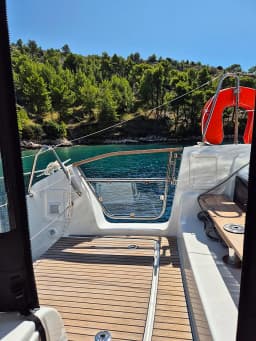 Lagoon 43 in Seget Donji / Marina Baotić thumbnail 8