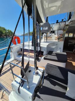 Lagoon 43 in Seget Donji / Marina Baotić thumbnail 9