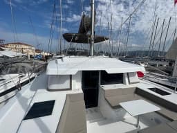 Bali 4.4 in Lefkada / Port of Lefkas thumbnail 9