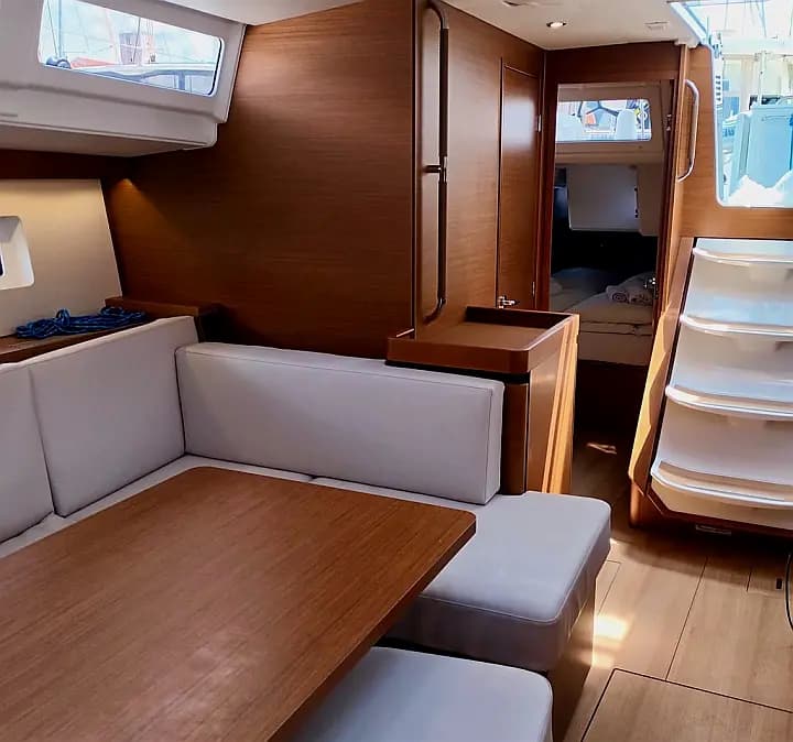 Sun Odyssey 490 in Šibenik / D-Marin Marina Mandalina - Photo 4