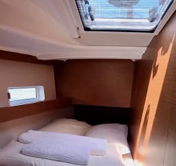 Sun Odyssey 490 in Šibenik / D-Marin Marina Mandalina thumbnail 9