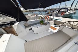 Cyclades 50.5 in Sukošan / D-Marin Dalmacija Marina thumbnail 12