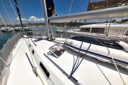Cyclades 50.5 in Sukošan / D-Marin Dalmacija Marina thumbnail 16