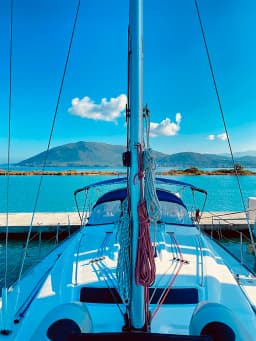 Bavaria 42 Cruiser in Lefkada / D-Marin Marina Lefkas thumbnail 14