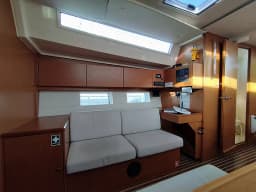 Bavaria C45 in Lefkada / Port of Lefkas thumbnail 11