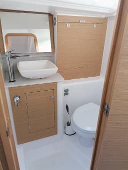 Dufour 360 Grand Large in Sicily / Capo d'Orlando Marina thumbnail 14