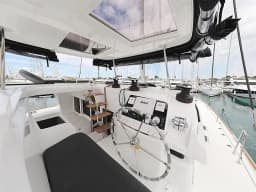 Lagoon 450 in Sukošan / D-Marin Dalmacija Marina thumbnail 21