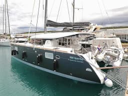 Lagoon 450 in Sukošan / D-Marin Dalmacija Marina thumbnail 8