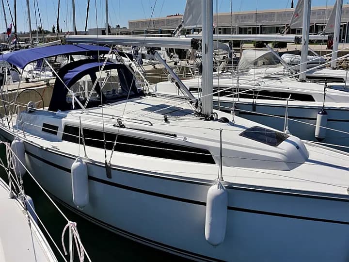 Bavaria Cruiser 34 in Sukošan / D-Marin Dalmacija Marina - Photo 4