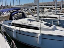 Bavaria Cruiser 34 in Sukošan / D-Marin Dalmacija Marina thumbnail 3