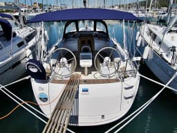 Bavaria Cruiser 34 in Sukošan / D-Marin Dalmacija Marina thumbnail 8