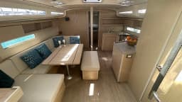 Oceanis 40.1 in Castiglioncello / Marina Cala de' Medici thumbnail 21