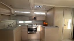 Oceanis 40.1 in Castiglioncello / Marina Cala de' Medici thumbnail 9