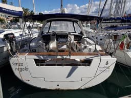 Oceanis 45 in Sicily / Furnari / Marina Portorosa thumbnail 6