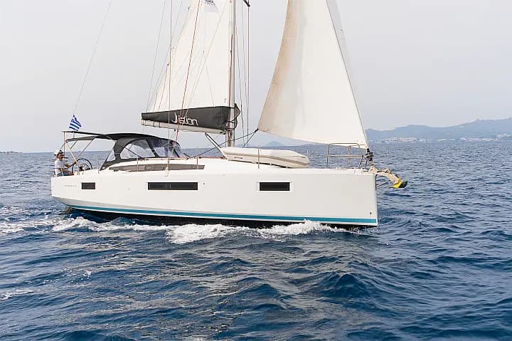 Sun Odyssey 410 in Corfu / Gouvia / D-Marin Marina Gouvia - Photo 5
