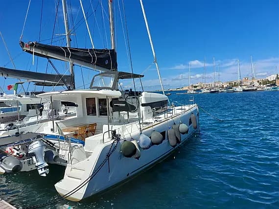 Lagoon 40 in Sicily / Marsala Marina - Photo 1