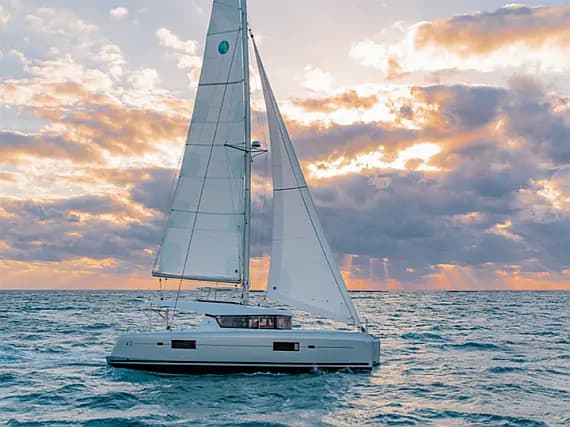 Lagoon 42 in St. Lucia / Castries / Rodney Bay Marina - image 1