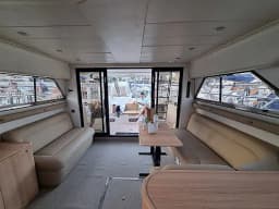 Princess 470 in Piraeus / Marina Zeas thumbnail 2