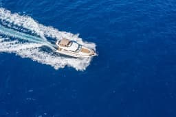 Princess 470 in Piraeus / Marina Zeas thumbnail 7