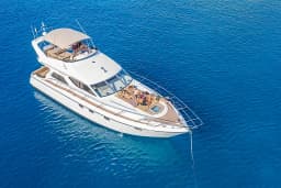 Princess 470 in Piraeus / Marina Zeas thumbnail 8