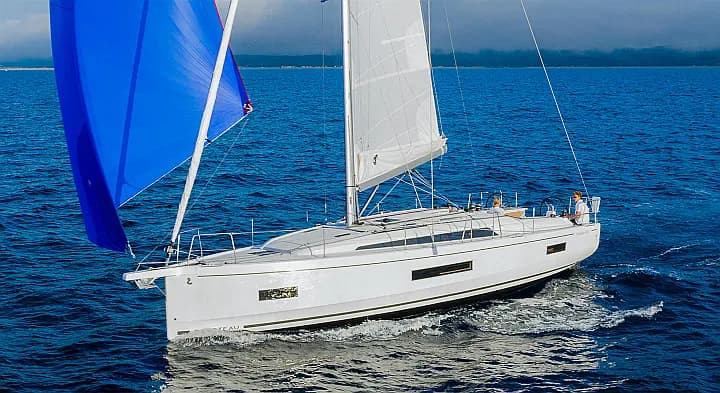Oceanis 40.1 in Marmaris / Netsel Marmaris Marina - Photo 4