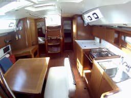 Oceanis 46 in Sardinia / Portisco / Cala dei Sardi thumbnail 5